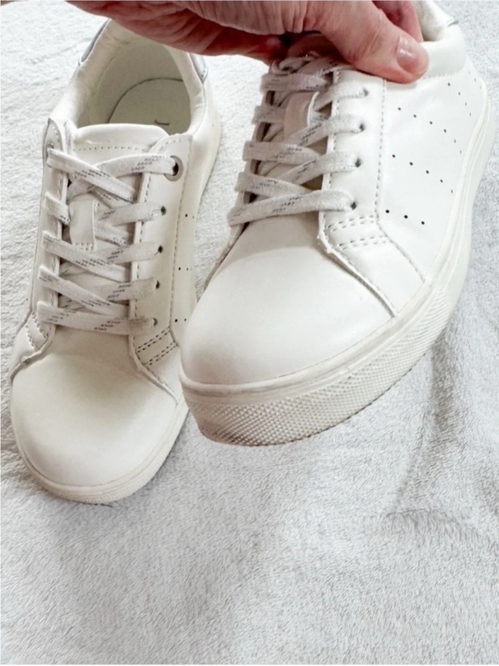 J. Crew White Leather Sneakers size 1